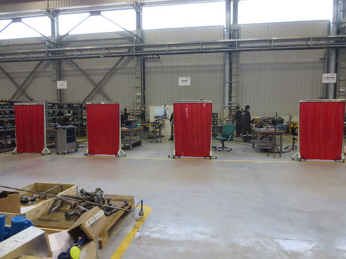 焊接隔离弧光红色门帘